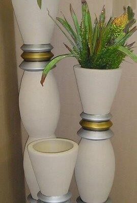 AFROMOD VASES